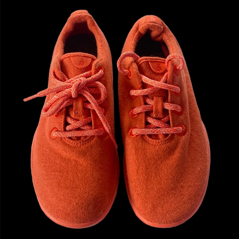 🔴SOLD🔴 Allbirds Brand New Orange Sneakers Size 9